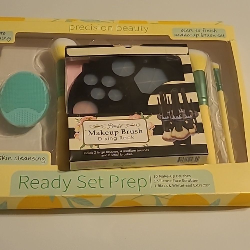 Precision Beauty Makeup Brush Set and Drying Rack